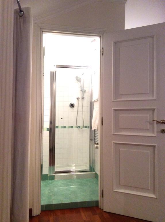 Apartment La Mansarda Alba  Phòng bức ảnh